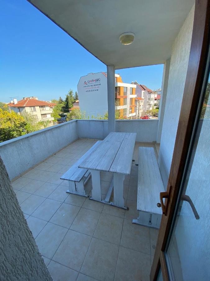 Апартамент "Вила Аква" Burgas Esterno foto